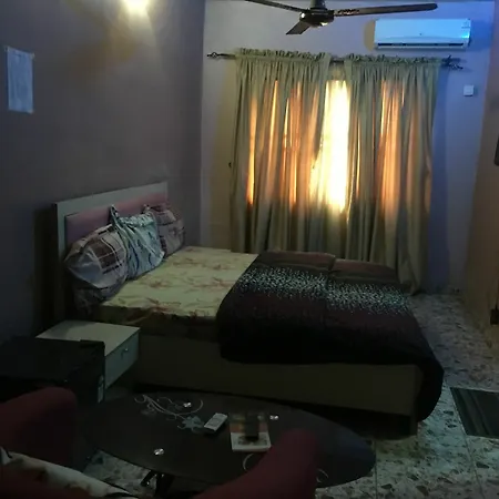 Lancaster & 3* Lekki